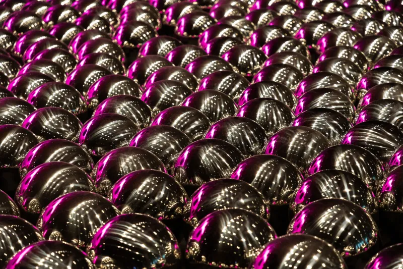 Neither Here Nor There: How Quantum Uncertainty Is Dismantling the Grammar of Visual Art